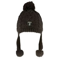 Warme muts van breiwerk met oorflapjes