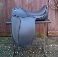 Frysia Classic dressuurzadel